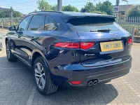 Second-hand Jaguar F-Pace R-Sport 180 CP (132 kW) 2017 Albastru SUV