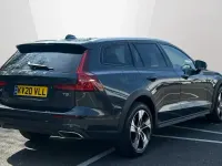 Used Volvo V60 CC Plus 247 HP (181 kW) 2020 Estate