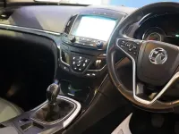 Used Vauxhall Insignia Elite 163 HP (119 kW) 2015 Red Estate