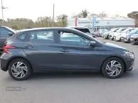 Used Hyundai i20 Advanced 100 HP (73 kW) 2025 Grey Hatchback