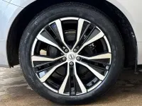 Usado Volvo XC60 Ultra 247 HP (181 kW) 2025 Prateado SUV