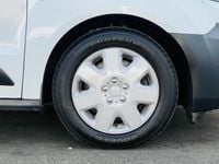 Second-hand Ford Transit Connect 100 CP (73 kW) 2021 Alb Monovolum