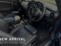Usado Mini Cooper Cabriolet Exclusive 134 HP (98 kW) 2022 Azul Cabrios
