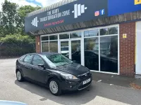 Used Ford Focus Titanium 110 HP (80 kW) 2010 Black Hatchback