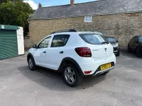 Begagnad Dacia Sandero Essentiel 90 HK (66 kW) 2018 Vit Halvkombi