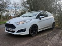 Used Ford Fiesta Sport 95 HP (69 kW) 2013 White Hatchback