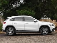 Used Mercedes GLA180 Executive 136 HP (100 kW) 2022 White SUV