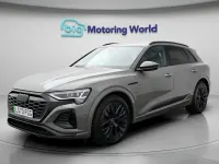 Usado Audi Q8 e-tron Black Edition 300 kW (408 HP) 2023 Cinzento SUV