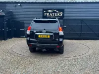 Used Toyota Land Cruiser 190 HP (139 kW) 2011 Black SUV