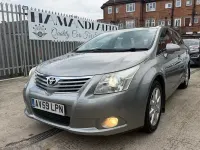 Used Toyota Avensis 152 HP (111 kW) 2009 Grey Estate