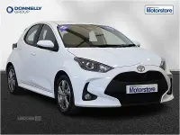 Used Toyota Yaris 116 HP (85 kW) 2024 White Hatchback