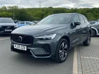 Used Volvo XC60 Plus 250 HP (183 kW) 2024 Green SUV