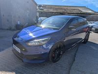 Used Ford Focus ST 185 HP (136 kW) 2015 Blue Hatchback