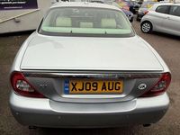 Used Jaguar XJ 340 HP (250 kW) 2019 Grey Sedan