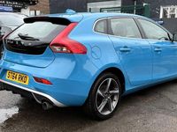 Used Volvo V40 R-Design 120 HP (88 kW) 2014 Blue Hatchback