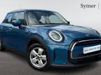 Used Mini Cooper Classic 134 HP (98 kW) 2022 Blue Hatchback