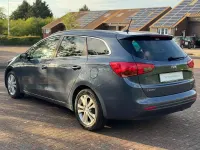 Used Kia Ceed 2015 Blue Hatchback