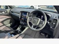 New Volvo XC40 Plus 194 HP (142 kW) 2025 Black SUV