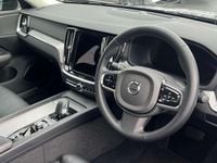 Usado Volvo S60 Plus 247 HP (181 kW) 2023 Preto Sedan