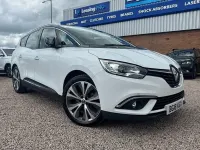 Used Renault Grand Scénic IV Dynamique 110 HP (80 kW) 2018 White/black MPV