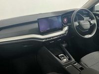 Used Skoda Octavia SE Technology 116 HP (85 kW) 2025 White Estate