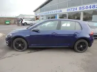 Usado VW e-Golf 99 kW (135 HP) 2019 Azul Citadino