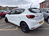 Used Dacia Sandero Comfort 89 HP (65 kW) 2021 White