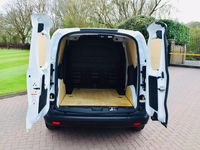 Usado Ford Transit S 2024 Branco Van