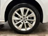 Used Skoda Kamiq SE 70 HP (51 kW) 2023 Moon white metallic SUV