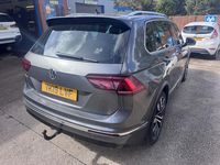 Used VW Tiguan R-line 200 HP (147 kW) 2019 Grey SUV