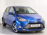 Used Toyota Yaris 100 HP (73 kW) 2020 Blue Hatchback