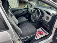 Used Toyota Yaris 90 HP (66 kW) 2017 Silver Hatchback