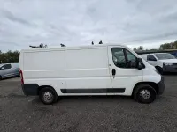 Usado Citroën Relay 130 HP (95 kW) 2016 Branco Van