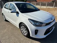 Used Kia Rio 83 HP (61 kW) 2018 White Hatchback