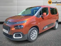 Used Citroën Berlingo Feel 2021 Blue MPV
