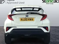 Used Toyota C-HR 122 HP (89 kW) 2018 White SUV