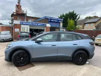 Usado VW ID.4 Pure 108 kW (148 CV) 2023 Azul SUV