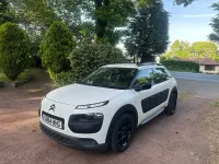 Used Citroën C4 Cactus Feel 82 HP (60 kW) 2014 White Hatchback