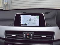 Usado BMW X1 Comfort Edition 150 CV (110 kW) 2017 Blanco SUV