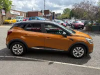 Used Renault Captur Iconic 2021 Orange SUV