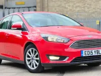 Used Ford Focus Titanium 125 HP (91 kW) 2015 Red Hatchback