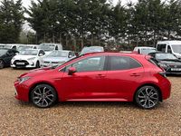 Used Toyota Corolla 122 HP (89 kW) 2019 Red Hatchback