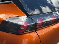 Used Peugeot 2008 Active+ 100 HP (73 kW) 2023 Orange SUV