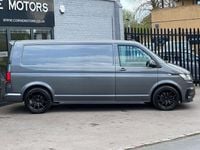 Usado VW Transporter Highline 150 HP (110 kW) 2020 Cinzento Van