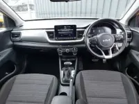 Used Kia Stonic 98 HP (72 kW) 2025 Yellow SUV