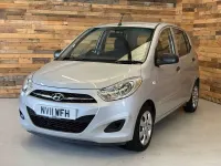 Used Hyundai i10 Classic 85 HP (62 kW) 2011 Silver Hatchback