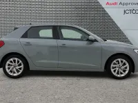 Usado Audi A1 Sport 113 HP (83 kW) 2024 Cinzento SUV