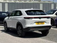 Used Honda HR-V Elegance 131 HP (96 kW) 2022 White SUV