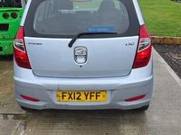 Used Hyundai i10 Classic 85 HP (62 kW) 2012 Silver Hatchback
