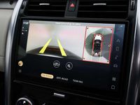 Used Land Rover Discovery 5 SE Dynamic 250 HP (183 kW) 2021 White SUV